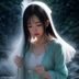 内容编辑周雨晴头像，年轻女性编辑，活泼专业形象